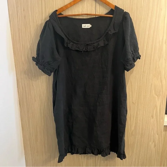 Harly Jae Linen Doll Dress - Picture 2 of 6